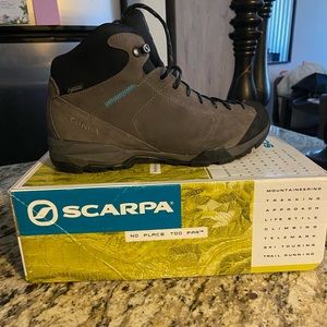 Brand New Scarpa, GORE-TEX Hiking Boots (Unisex).